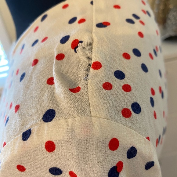 Red, White & Blue polka dot blouse, fit & flare w/ cute golden zipper on back! - Picture 3 of 3